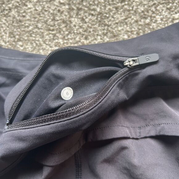 LULULEMON SPEED UP SHORTS BLACK 2.5"SZ 6 - Picture 5 of 6